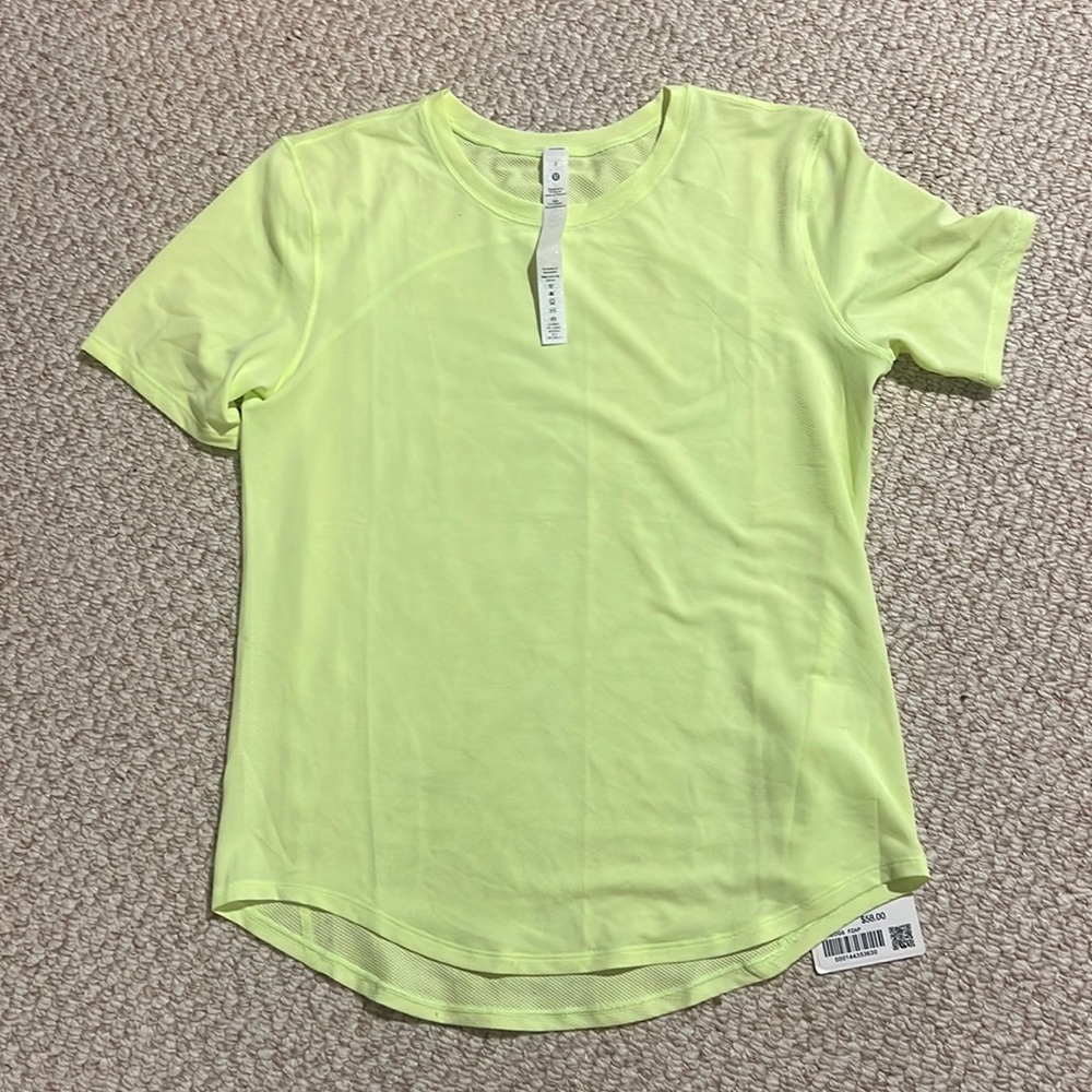 Lulu Lemon High Neck Run and train tee